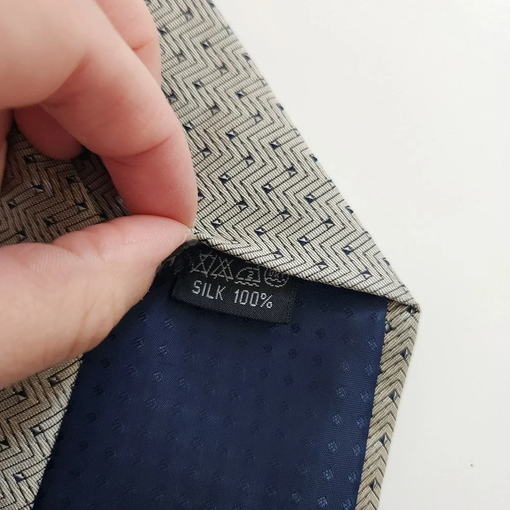 Vito Rofolo Italy Men's Silk Tie Geometric‎ Chevron 58